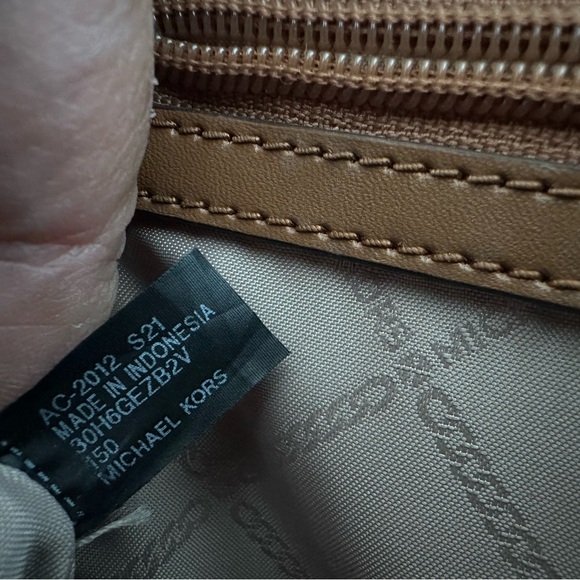 Michael Kors Rhea Zip Medium Slim Signature Logo Backpack - Picture 9 of 11